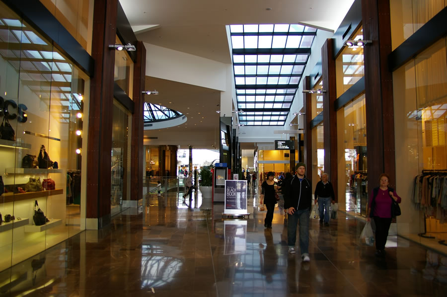 Doncaster Shopping Town - Image 4